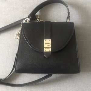 Guess crossbody black bag